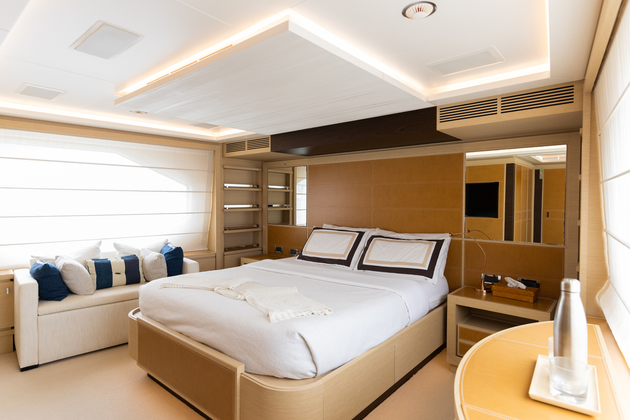 Benetti Delfino 93 (2015) | 16