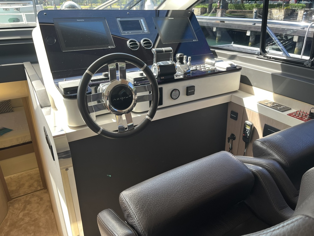 Azimut Fly 60 (2018) | 8