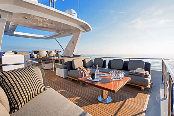 Azimut 66 Flybridge