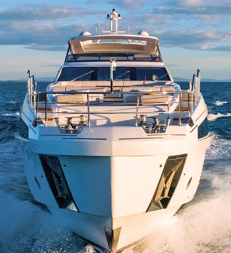 Pinnacle Marine Sells Azimut Grande 32