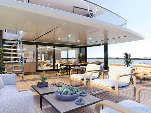 Benetti B.Yond 37M Upper Deck